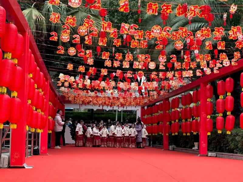 镇宁文化资源深度挖掘：构建具有城市辨识度的文旅内容矩阵